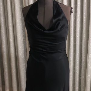 Nicole Miller Cowl-neck, halter gown Size 10
